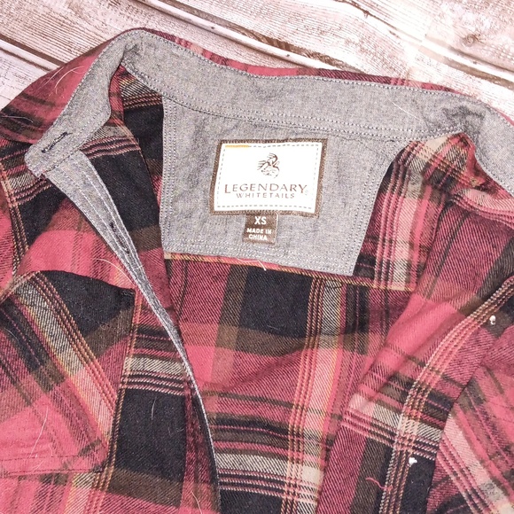 Ladies Legendary Whitetails long sleeve button up - Picture 2 of 3